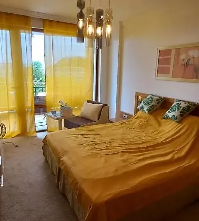 райский уголок Apartment